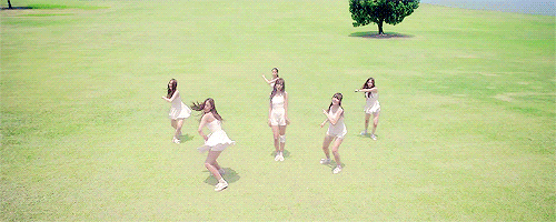 자신들의 자리를 잘 잡아가고 있는 4세대 걸그룹.gif | 인스티즈