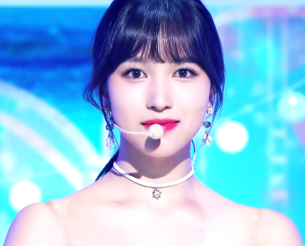 오프숄더입은 트와이스 미나.gif | 인스티즈