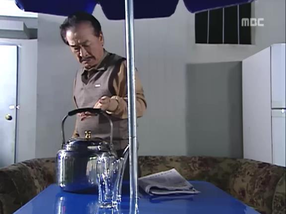 [거침없이하이킥] 장어 때문에 싸운 문희와 준하 ㅋㅋㅋㅋㅋ.jpg | 인스티즈