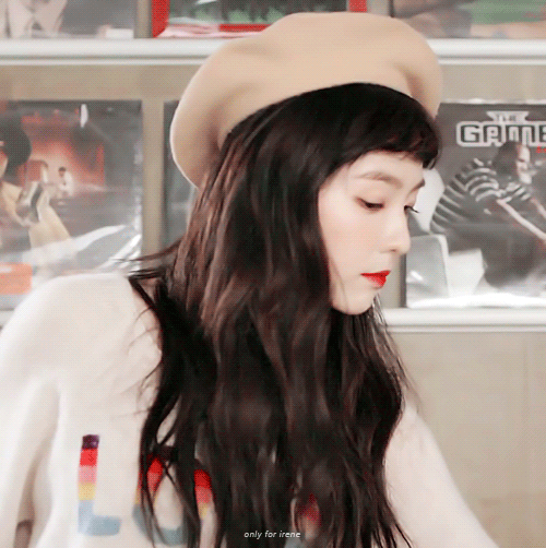 신발 모델 아이린.gif | 인스티즈