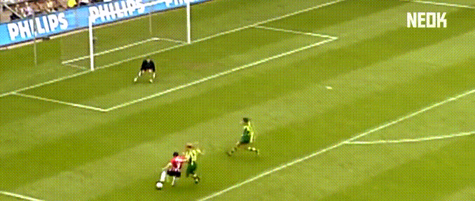 칩샷 하나만큼은 역대급 ㄷㄷㄷ.gif | 인스티즈