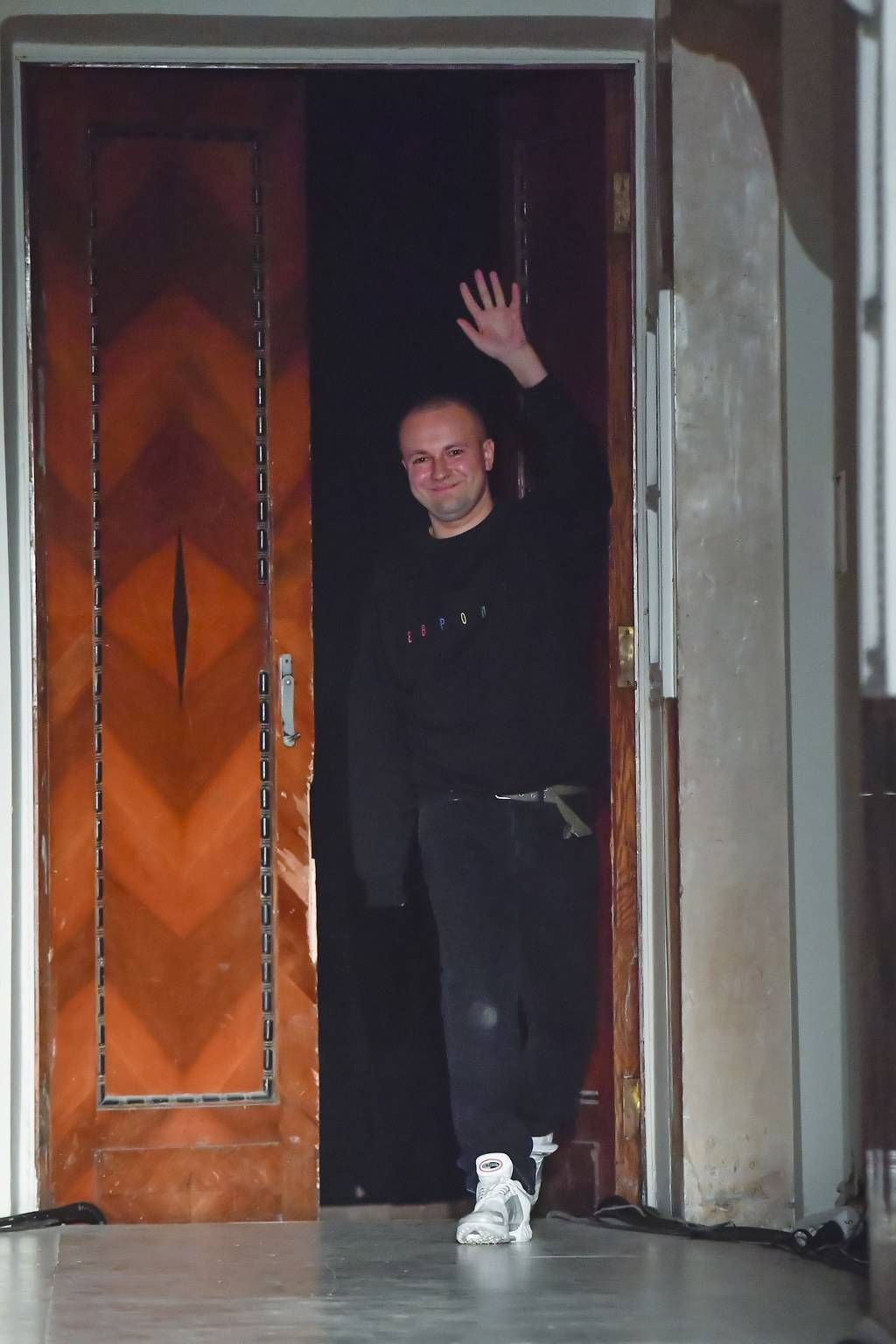 고샤 루브친스키 2018 S/S 남성복 컬렉션 | 인스티즈