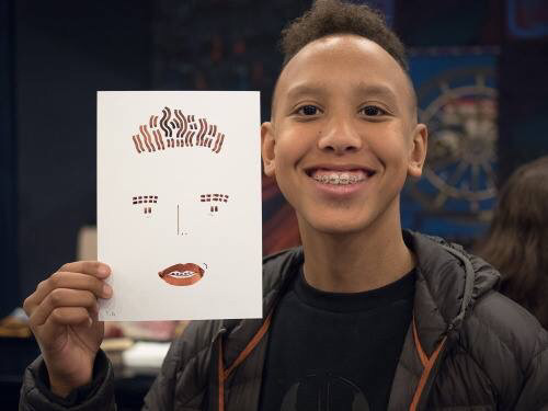 손수 만든 초상화 자판기를 끌고 전세계 곳곳에서 재밌는 초상화를 그려주는 사람 | 인스티즈