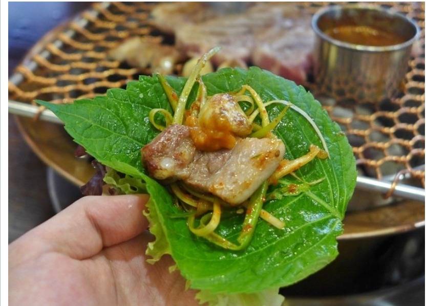 삼겹살 vs 돼지목살.jpg | 인스티즈