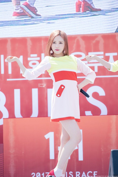 [러블리즈] 빨리 18시가 되었으면 해서 명은이 | 인스티즈