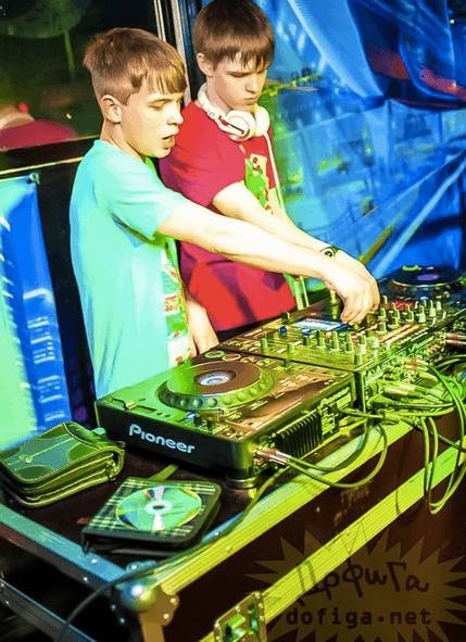 러시아 초딩 나이트 클럽 | 인스티즈