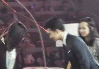 연예인들의 민망한 상황 모음.gif | 인스티즈