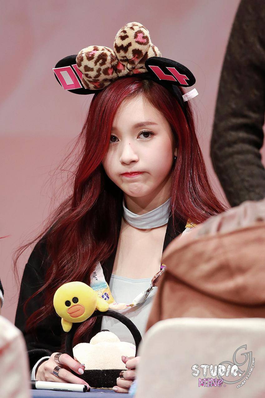 트와이스 미나 입 꾹꾹이........... | 인스티즈