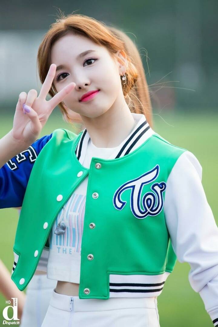 [트와이스] 기사사진에서도 상큼한 나연이 | 인스티즈