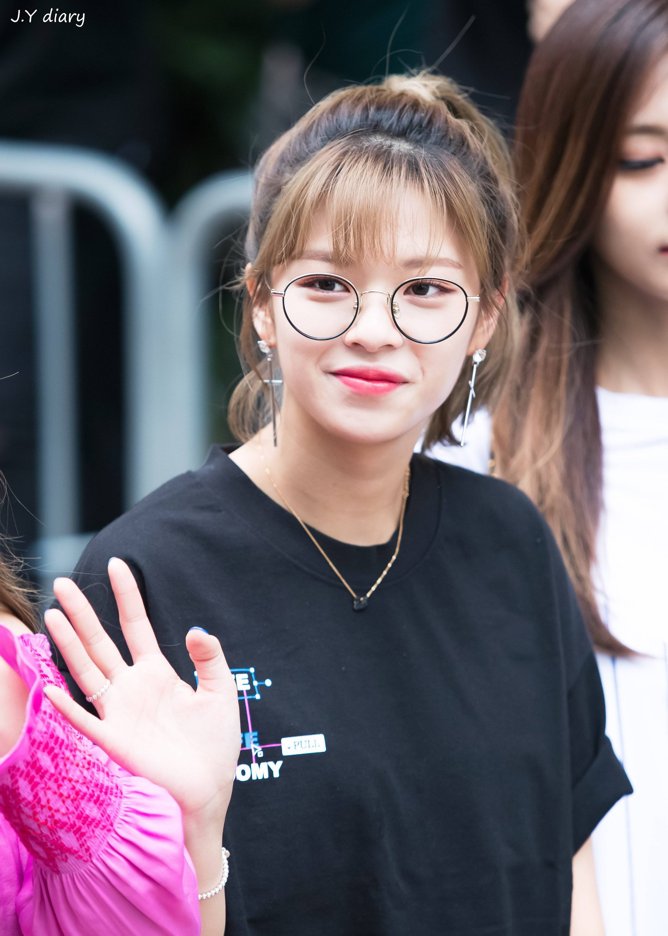 포니테일머리 정연이.jpgif | 인스티즈