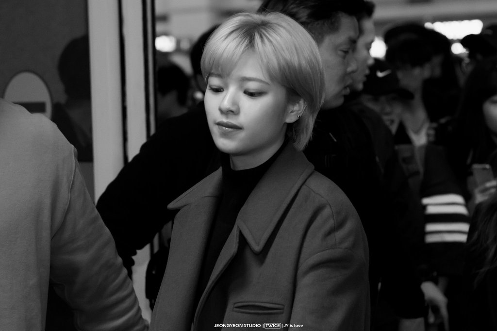 사랑해도 혼나지 않는 꿈이었다. 시 | 인스티즈