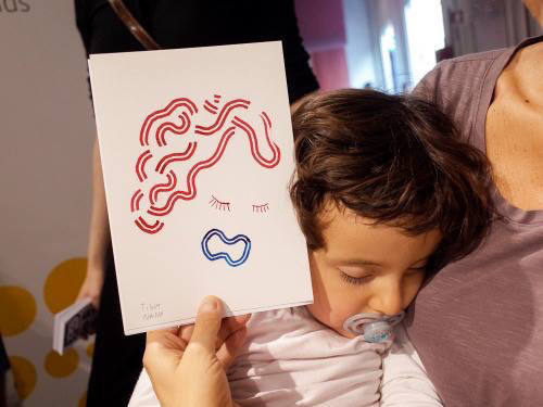 손수 만든 초상화 자판기를 끌고 전세계 곳곳에서 재밌는 초상화를 그려주는 사람 | 인스티즈