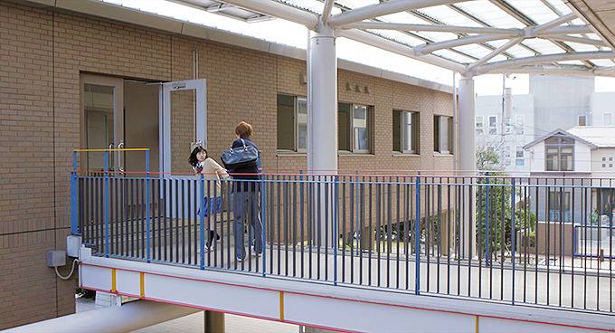 [늑대소녀와흑왕자] 남주가 쓰레기라 생각이 들다가도 와꾸보면 화가 풀리다가도 쓰레기라 생각이 드는 영화 02 | 인스티즈