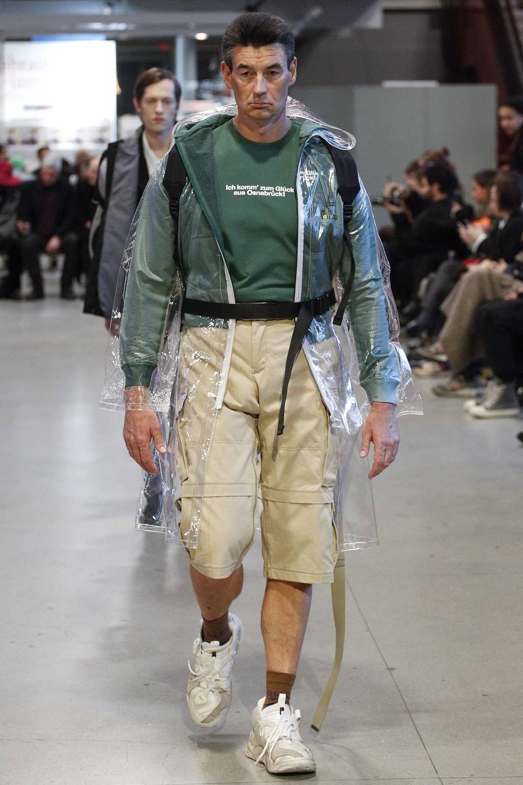 베트멍 2017.18 F/W 남성복 & 여성복 컬렉션 | 인스티즈