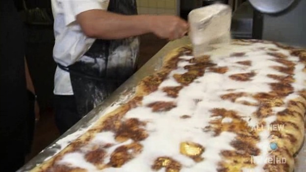 쓸 데 없이 큰 시나몬 롤 만들기 | 인스티즈