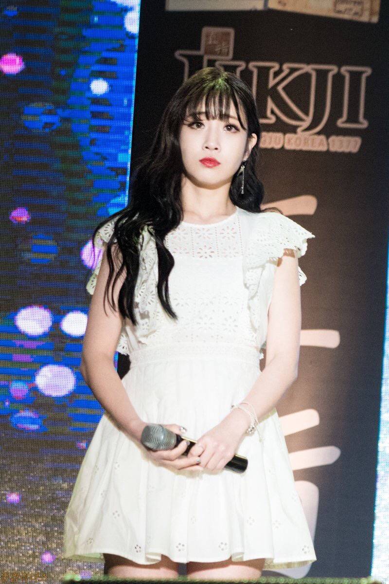 [러블리즈] 퇴근하고 학교에 가야해서 지애 | 인스티즈