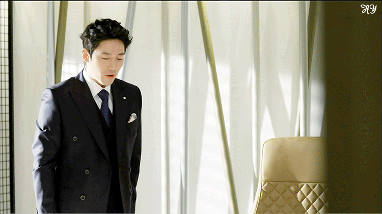 현대극 좀 자주했으면 하는 배우.gif | 인스티즈