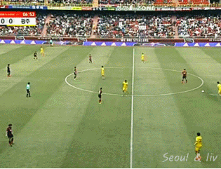 데뷔전에서 뚝배기 시전하는 신인 선수 | 인스티즈