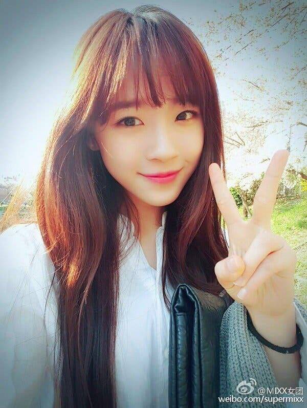 순하게 생긴 걸그룹 처자 | 인스티즈