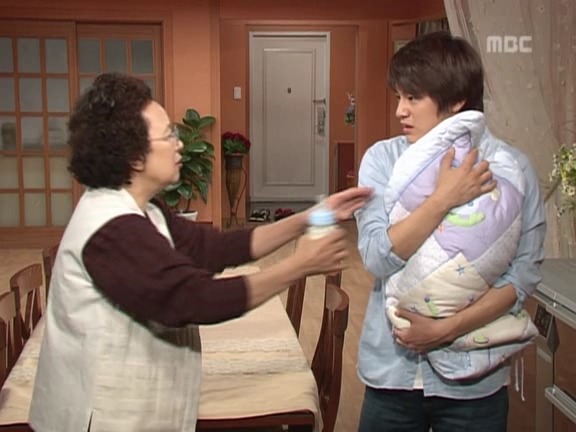 [거침없이하이킥] 집에서 탈출한 준이 ㅋㅋㅋㅋㅋ.jpg | 인스티즈