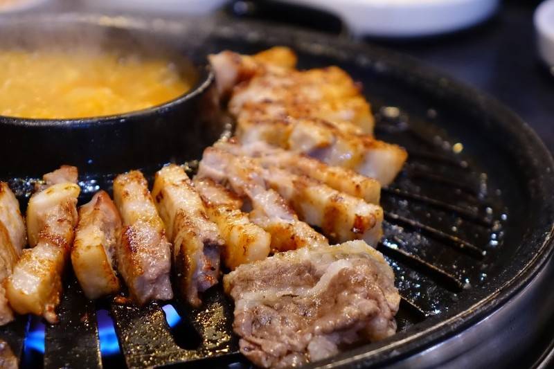 [엉터리생고기] 삼겹살 무한리필 프랜차이즈 엉터리 생고기.jpg | 인스티즈