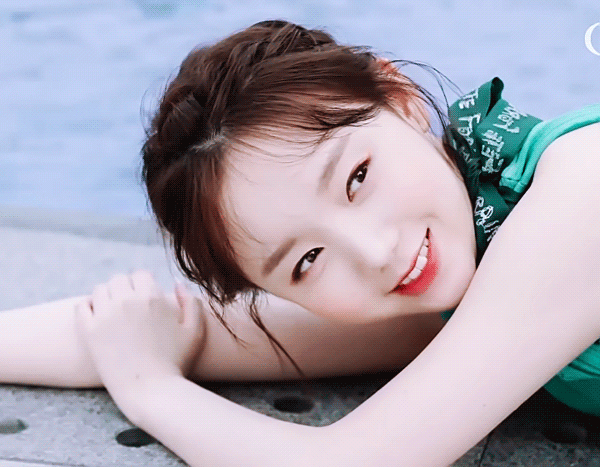 [러블리즈] 토요일 출근은 힘빠지는 것이라서 케이 | 인스티즈