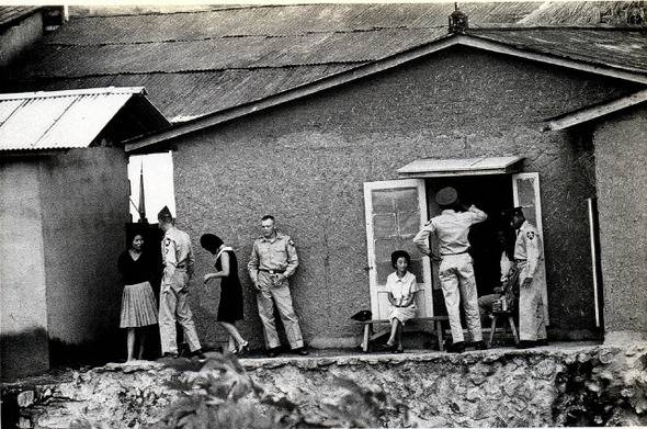 미군에게 몸 팔아 애국하라미군위안부 여성들에게 한국정부는 포주와도 같았다 | 인스티즈