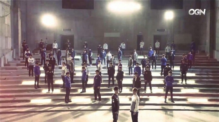 노래가 들리는거 같은 사진 (lol) | 인스티즈