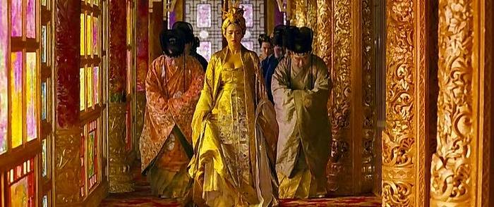 무조건 화려한 것이 최고임을 강조하는 쭝국 영화.jpg | 인스티즈