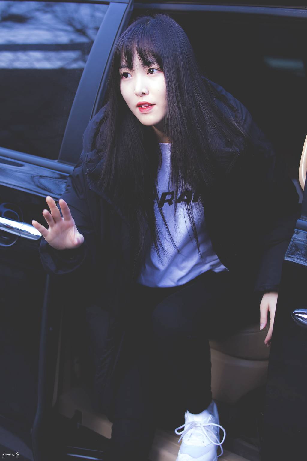 [여자친구] 생일날 일하는게 썩 좋은 일은 아니라서 유주 | 인스티즈