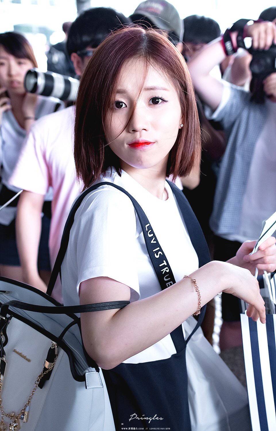 [러블리즈] 칫솔을 사러 가야해서 명은이 | 인스티즈