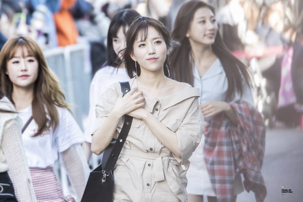 [러블리즈] 칫솔을 사러 가야해서 명은이 | 인스티즈