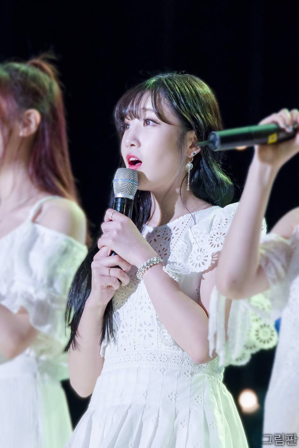 [러블리즈] 퇴근하고 학교에 가야해서 지애 | 인스티즈