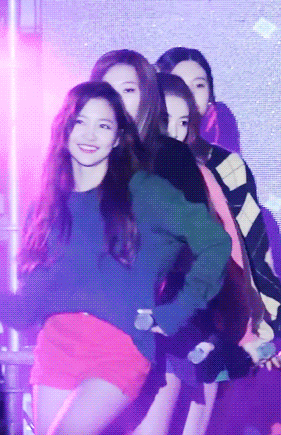 ??? : 무대 시작한다. 애들아! | 인스티즈