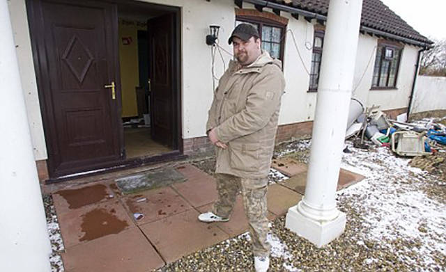 영국 역사상 두번째로 많은 로또 당첨금을 손에 거머쥔 남자 | 인스티즈