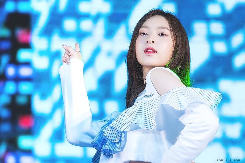 에이프릴의 예람쥐 예나.jpg | 인스티즈