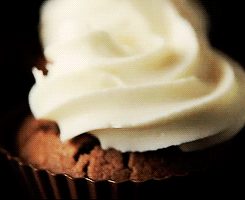 특히 한국인들에게 호불호가 극명하게 갈리는 맛.gif | 인스티즈