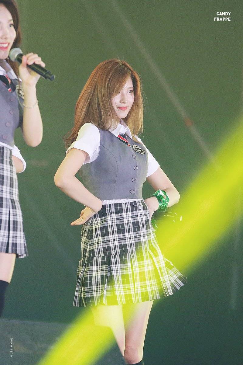 상큼한 트와이스 사나.jpg | 인스티즈