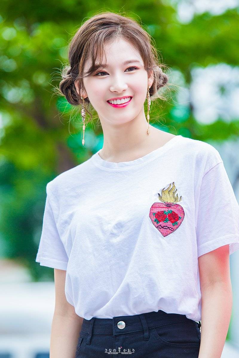 상큼한 트와이스 사나.jpg | 인스티즈