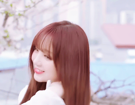 [러블리즈] 토요일 출근은 힘빠지는 것이라서 케이 | 인스티즈