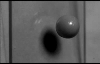 유리가 깨지는 모습 | 인스티즈