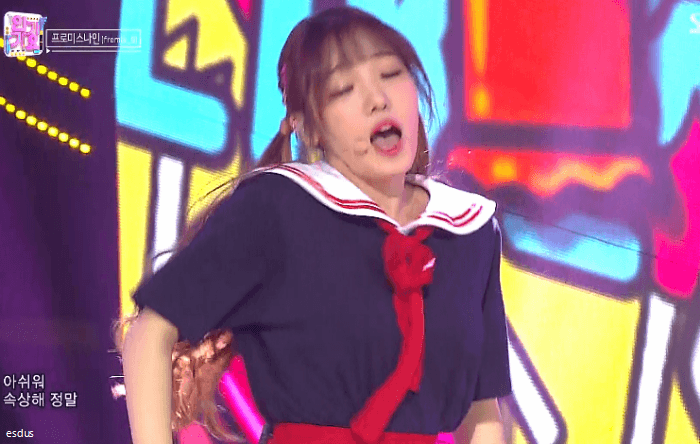 세라복 입고 촬영하는 노지선.gif | 인스티즈