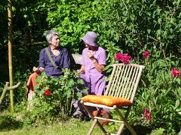 어머님들 비밀 이야기 하실때 | 인스티즈