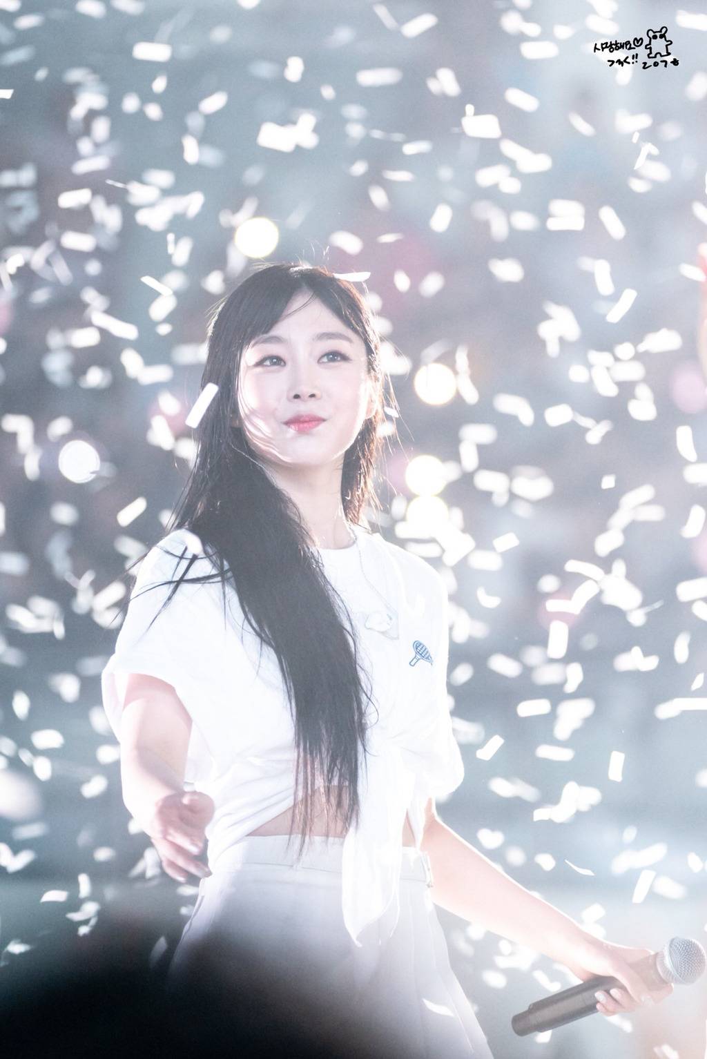 [러블리즈] 하루하루 힘겹게 느껴져서 지수 | 인스티즈