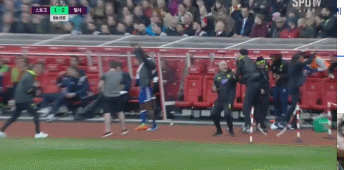 그깟 공놀이에 환장하는 이유.gif | 인스티즈