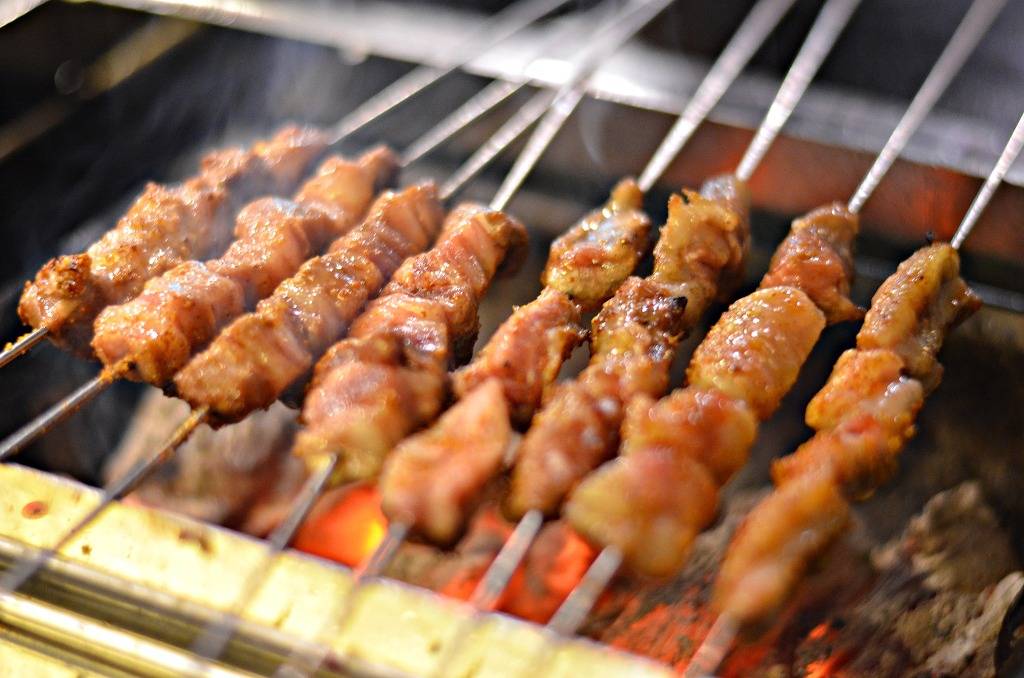 Loser 외톨이 센 척하는 겁쟁이 못된 양꼬치 | 인스티즈