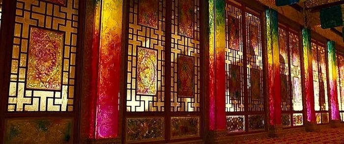 무조건 화려한 것이 최고임을 강조하는 쭝국 영화.jpg | 인스티즈