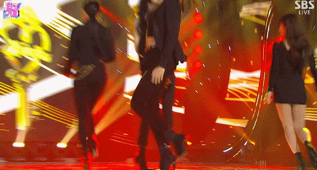 점점 진화하는 손나은&오하영의 두유럽미.gif | 인스티즈