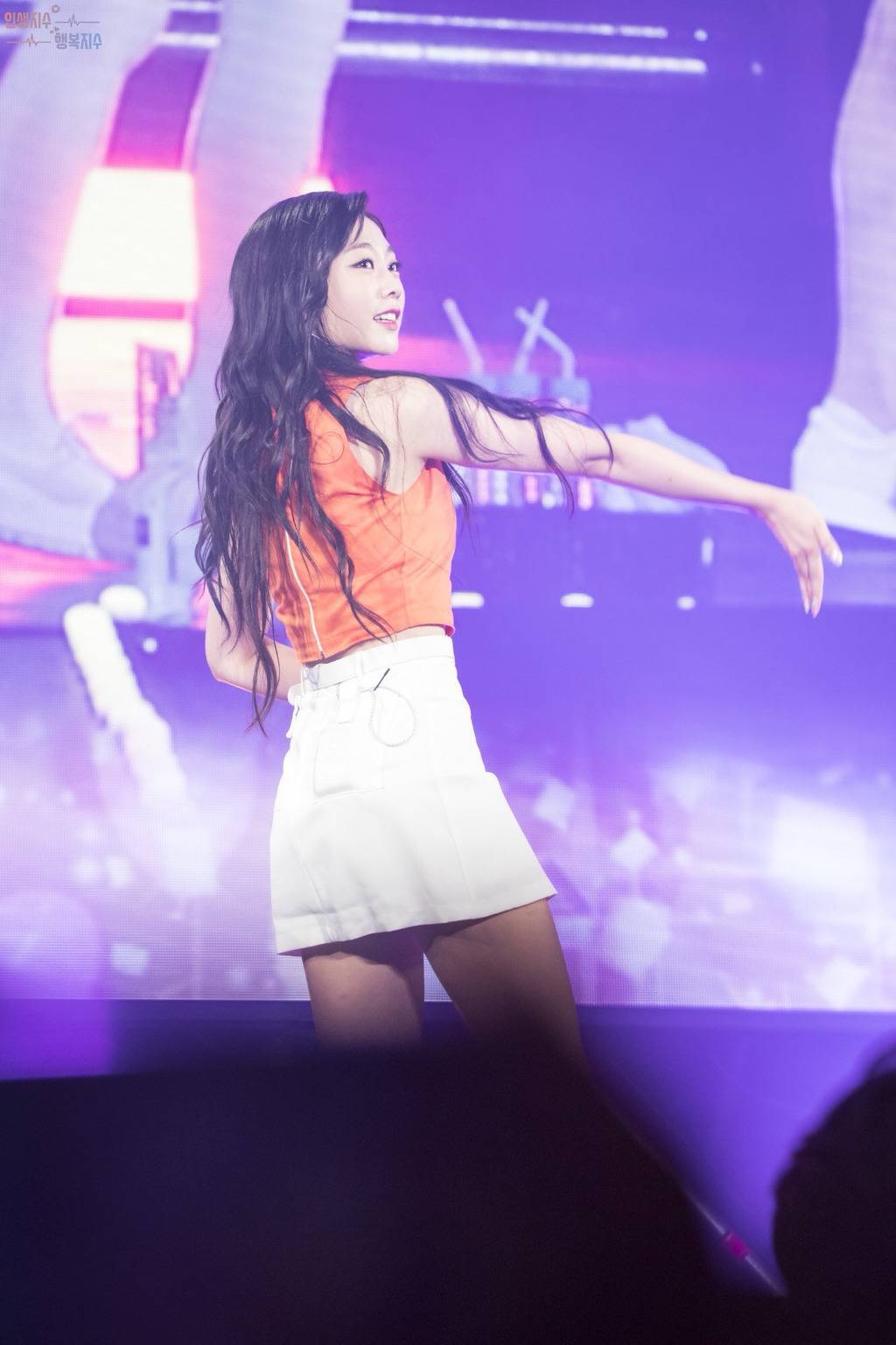 [러블리즈] 하루하루 힘겹게 느껴져서 지수 | 인스티즈