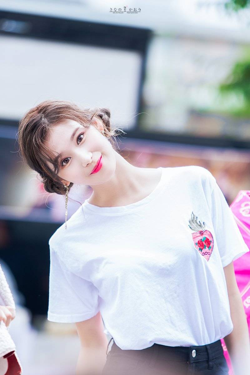 상큼한 트와이스 사나.jpg | 인스티즈